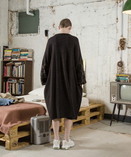 STOF（ストフ）の「STOF/ストフ/Queen Save A&P Huge Pulover（スウェット・メンズ・グレー/ブラック・SMALL/MEDIUM）」の12枚目の写真