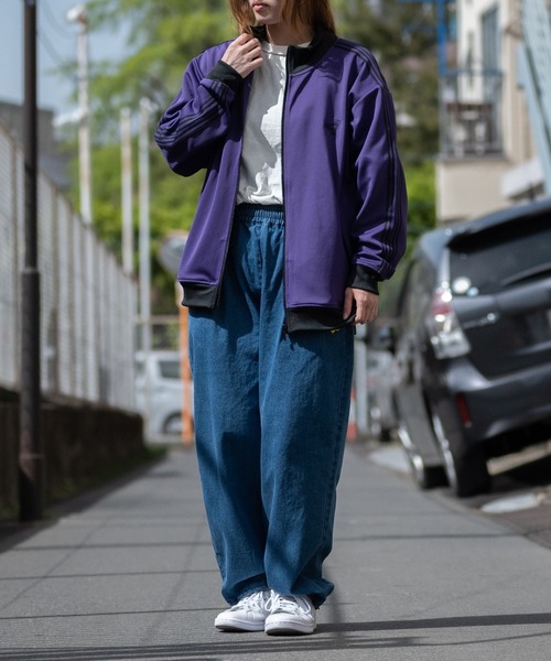 (What it isNt)ART BY MARKGONZALES(ワットイットイズント)の「【h】〔(What it isNT)art by MARKGONZALES〕10ozデニム ワイドスケーターパンツ(デニムパンツ・メンズ・ライトブルー/ブラック/インディゴブルー/ブラック系その他/ケミカルウォッシュ・MEDIUM/LARGE/X-LARGE)」の8枚目の写真