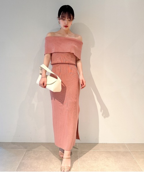 スナイデル ニットロングワンピース 長袖 オフショル【ONE】リブ編み kc3 ニットワンピース｜SNIDEL(スナイデル)の通販サイト【公式】