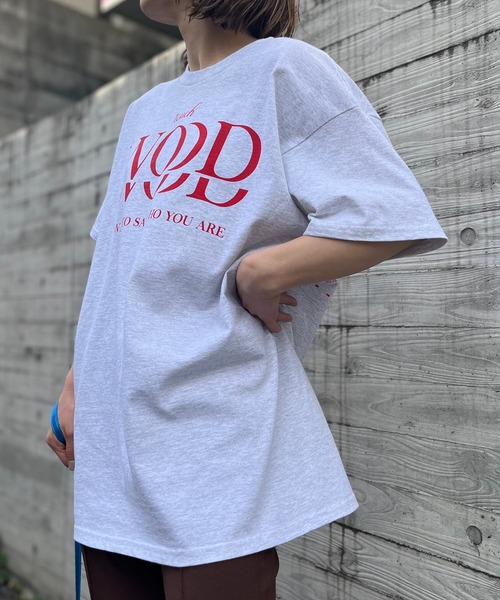 mi via loca（ミヴィアロカ）の「GILDAN touch WOOD ロゴプリント半袖Tシャツ【MVL001 ※2A】（Tシャツ/カットソー・レディース・ブラック/オフホワイト/オートミール・MEDIUM/LARGE）」の13枚目の写真