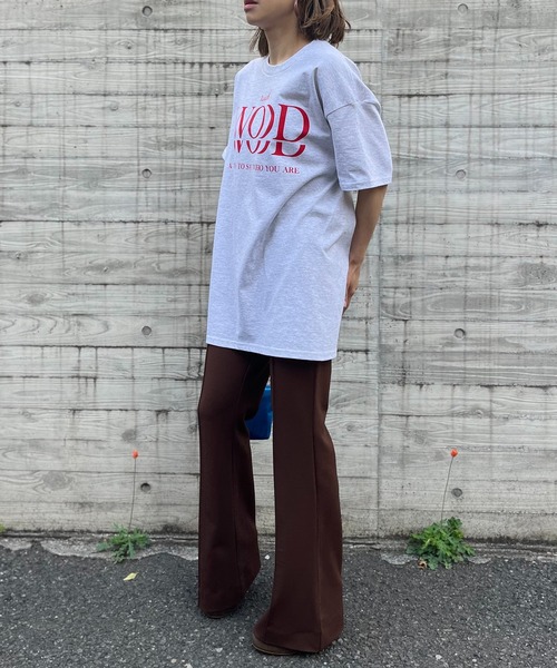 mi via loca（ミヴィアロカ）の「GILDAN touch WOOD ロゴプリント半袖Tシャツ【MVL001 ※2A】（Tシャツ/カットソー・レディース・ブラック/オフホワイト/オートミール・MEDIUM/LARGE）」の15枚目の写真