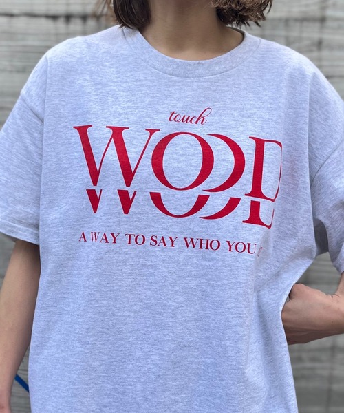 mi via loca（ミヴィアロカ）の「GILDAN touch WOOD ロゴプリント半袖Tシャツ【MVL001 ※2A】（Tシャツ/カットソー・レディース・ブラック/オフホワイト/オートミール・MEDIUM/LARGE）」の11枚目の写真