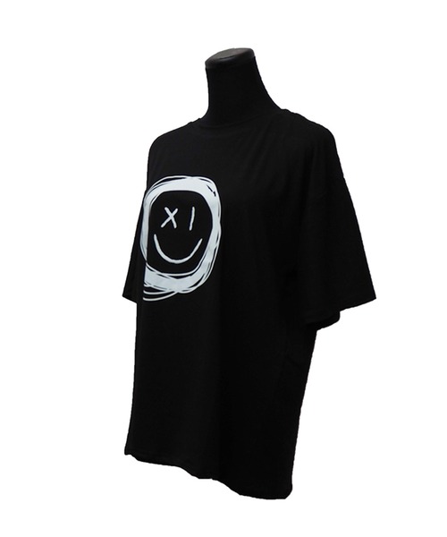 DiamondHearts（ダイヤモンドハーツ）の「スマイリープリントTシャツ（Tシャツ/カットソー・レディース・ブラック/ホワイト・FREE/LARGE）」の11枚目の写真