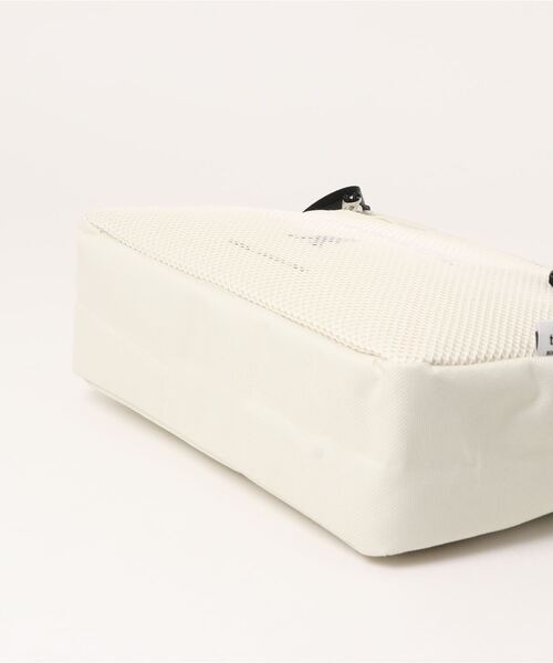 KANGOL（カンゴール）の「【KANGOL】横型 メッシュポケット ショルダーバック（ショルダーバッグ・メンズ・ブラック系その他/ブラウン/オフホワイト/ブラック・FREE）」の6枚目の写真