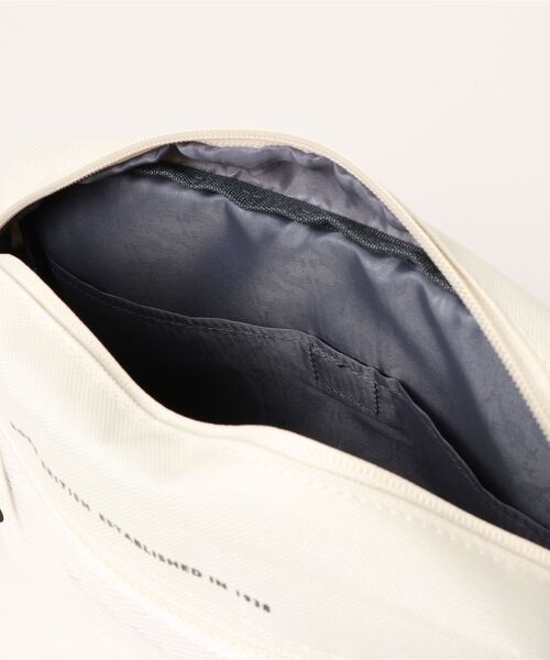 KANGOL（カンゴール）の「【KANGOL】横型 メッシュポケット ショルダーバック（ショルダーバッグ・メンズ・ブラック系その他/ブラウン/オフホワイト/ブラック・FREE）」の5枚目の写真