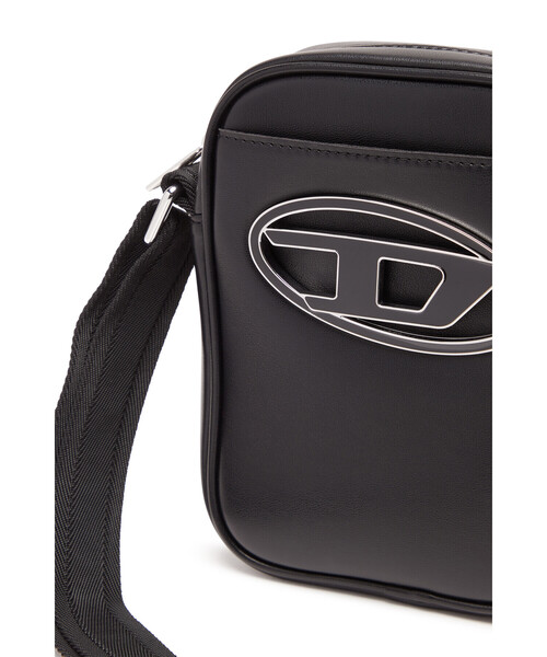 ディーゼル　HOLI-D　クロスボディバッグ　ビッグロゴ　ユニセックス　ブラック ディーゼル HOLI-D クロスボディバッグ ビッグロゴ ユニセックス