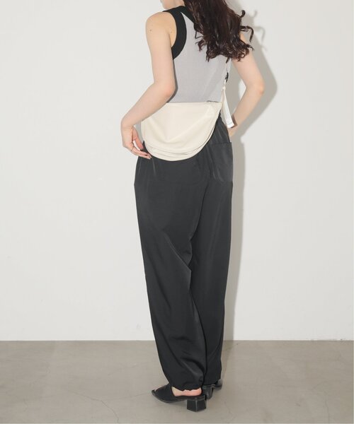 RAY CASSIN(レイカズン)の「配色リブノースリニット(タンクトップ・レディース・ブラック/グリーン/オレンジ・FREE)」の10枚目の写真