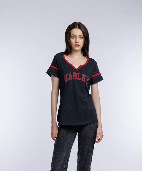 Harley-Davidson（ハーレーダビッドソン）の「アメリカンノッチネックTシャツ（Tシャツ/カットソー・レディース・ブラック・SMALL/MEDIUM/LARGE/X-LARGE/X-SMALL）」の4枚目の写真