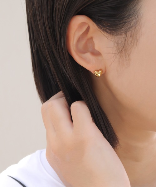 ieLS(イエルズ)の「金属アレルギー対応 「ieLS」ステンレス ミニハートピアス(ピアス(両耳用)・レディース・ゴールド・ONE SIZE)」の3枚目の写真