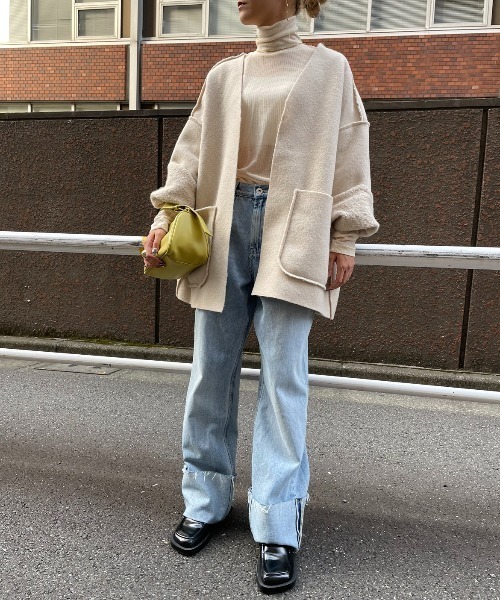 AIC.（エーアイシー）の「リバーシブルリングボアオーバージャケット（ノーカラージャケット・レディース・ブラック/ベージュ/グレー・FREE）」の7枚目の写真