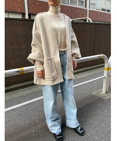 AIC.（エーアイシー）の「リバーシブルリングボアオーバージャケット（ノーカラージャケット・レディース・ブラック/ベージュ/グレー・FREE）」の8枚目の写真