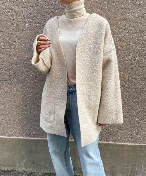 AIC.（エーアイシー）の「リバーシブルリングボアオーバージャケット（ノーカラージャケット・レディース・ブラック/ベージュ/グレー・FREE）」の9枚目の写真