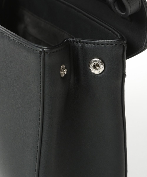 HARE(ハレ)の「フラップハンドルBAG(HARE)(ショルダーバッグ・メンズ・ブラック/ブラック系その他/オフホワイト・FREE)」の21枚目の写真