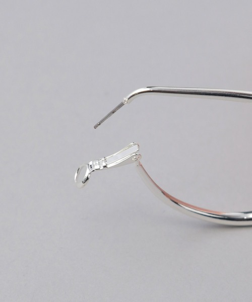 A part by（アパートバイ）の「シズクフープピアス（ピアス（両耳用）・レディース・シルバー/ゴールド・FREE）」の7枚目の写真