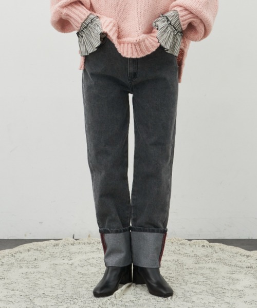 Libra Cue（リブラ キュー）の「ロールアップストレートデニム（デニムパンツ・レディース・ブラック/ネイビー・1/2）」の20枚目の写真