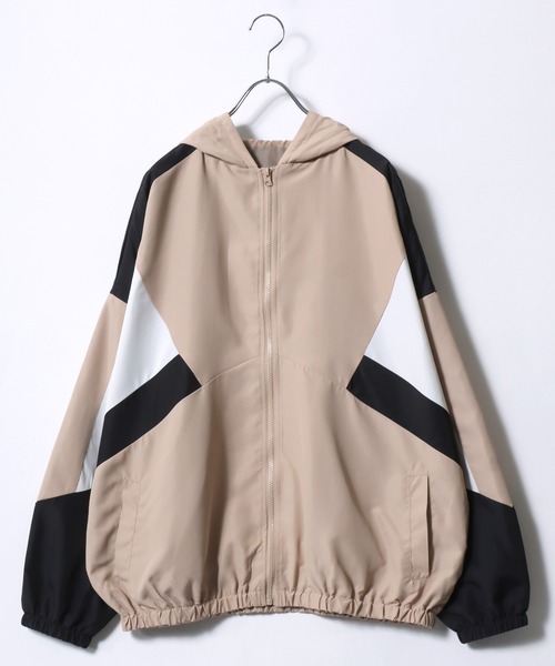 美品 ベイジ 近年モデル ナイロンパーカー ゴールド金具 bruno-regas_814339