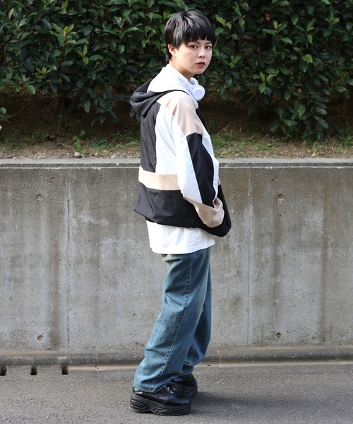 【美品】DECEMBERMAY 総柄パーカー ナイロンジャケット　XL UNDER ARMOUR 【10％OFFクーポン対象】日本規格 ジャケット
