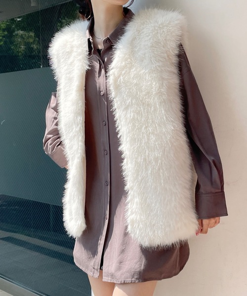 one way（ワンウェイ）の「ファーベスト（ベスト・レディース・ホワイト/ブラック・FREE）」の4枚目の写真