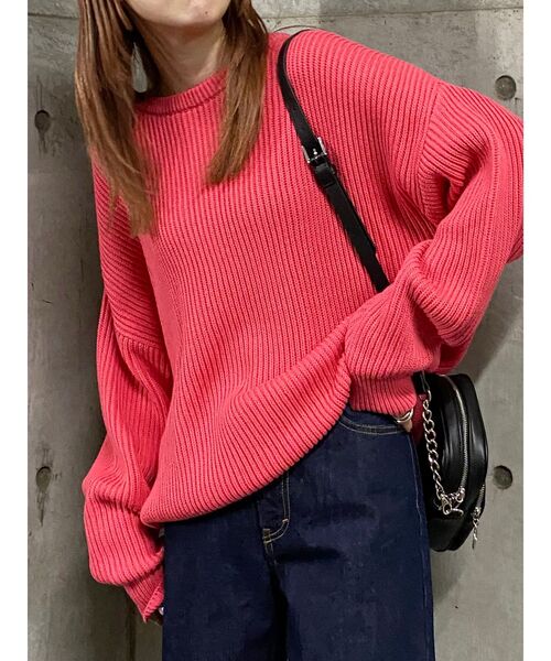 MURUA（ムルーア）の「バルキーコットンオーバーニット（ニット/セーター・レディース・ピンク/グレー/ネイビー/アイボリー/レッド/モカ・FREE）」の6枚目の写真