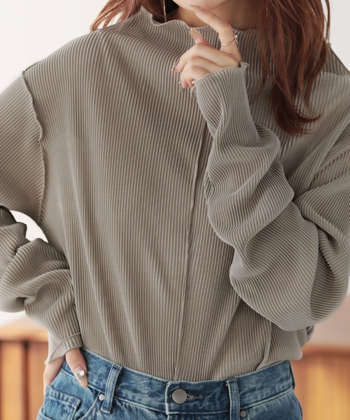 nouvellemoi（ヌーベルモイ）の「2wayメロープリーツハイネックトップス（Tシャツ/カットソー・レディース・グレイッシュベージュ/ブラック/グレー/アイボリー・S/L/M）」の17枚目の写真