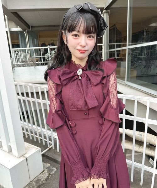 【新品✨現行品】フォクシー デイジーリン KOGAO カチューシャ Wide 新品✨現行品】フォクシー デイジーリン KOGAO カチューシャ Wide