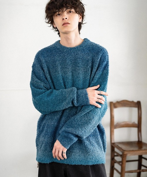 Rocky Monroe（ロッキーモンロー）の「新色追加 オーバーサイズ ウール混ブークレー段染めグラデーションボーダー柄クルーニットセーター（ニット/セーター・メンズ・ブラック/オレンジ/ブルー/ナチュラル/ブラウン/マスタード/レッド/パープル/イエロー・M/L）」の21枚目の写真