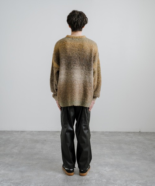 オーバーサイズグラデーションボーダーブークレーニットセーター（ニット/セーター）｜Rocky Monroe（ロッキーモンロー）