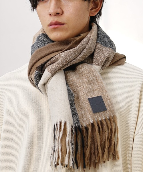 MinoriTY(マイノリティ)の「【MinoriTY】ブロックチェックマフラー メンズ ウィメンズ ユニセックス 冬服 プレゼント(マフラー・メンズ・ブラック/ブラウン・FREE)」の9枚目の写真