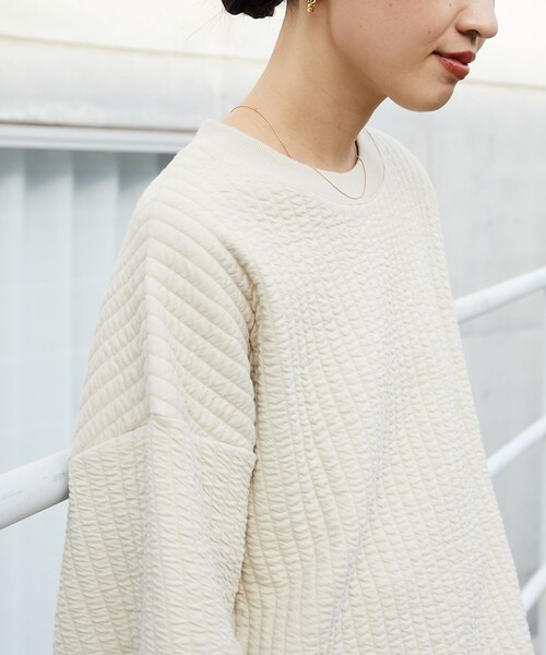 FREAK'S STORE（フリークスストア）の「田辺あゆみ × FREAK'S STORE/田辺あゆみ 限定展開　ジャガードキルト スウェットプルオーバー（スウェット/ユニセックス）（スウェット・レディース・ブラック/ラベンダー/オフホワイト・ﾌﾘ-）」の15枚目の写真