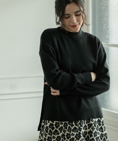 OPAQUE.CLIP（オペークドットクリップ）の「◆ハイネックワイドニット/ネオサーモ【吸湿発熱/洗濯機洗い可】（ニット/セーター・レディース・ブラック/ホワイト系その他3/オレンジ/ナチュラル・36/38/40）」の14枚目の写真