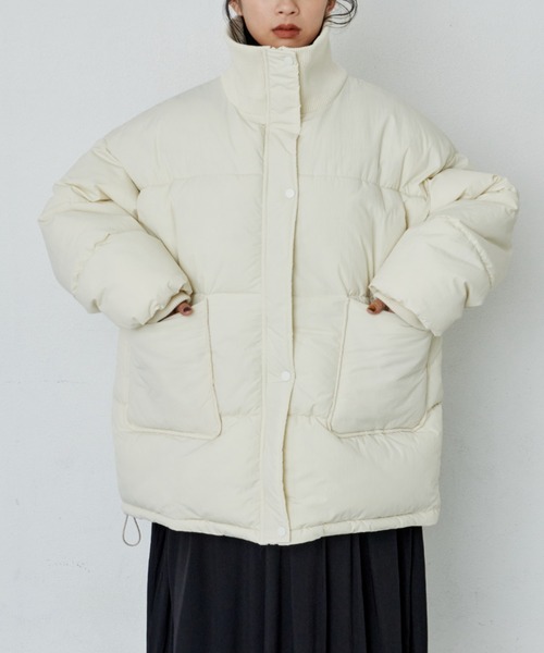 Libra Cue（リブラ キュー）の「リブタートル中綿コート（ブルゾン・レディース・ブラック/アイボリー・FREE）」の13枚目の写真