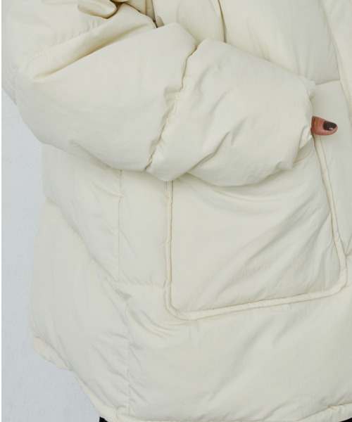 Libra Cue（リブラ キュー）の「リブタートル中綿コート（ブルゾン・レディース・ブラック/アイボリー・FREE）」の17枚目の写真