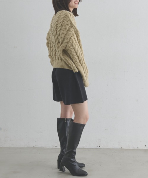 paravion（パラビオン）の「ケーブル編みベーシックニット（ニット/セーター・レディース・モカ/アイボリー/ベージュ・FREE）」の6枚目の写真