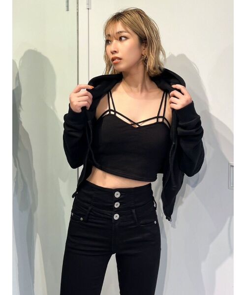 GYDA(ジェイダ)の「バインダービスチェ(キャミソール・レディース・オフホワイト/ブラック・FREE)」の19枚目の写真