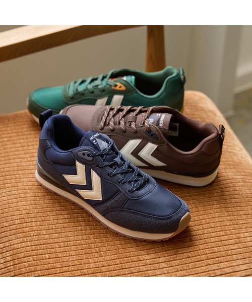 hummel（ヒュンメル）の「hummel/ヒュンメル MONACO 86 NS/モナコ86（スニーカー・メンズ・レッド/グレー/ホワイト×レッド/ブルー/グリーン/ネイビー/グレー系その他/ベージュ/ブラウン/ネイビー系・25cm/26.5cm/27cm/26cm/24cm/23.5cm/24.5cm/28cm/23cm/25.5cm/28.5cm/22.5cm）」の21枚目の写真