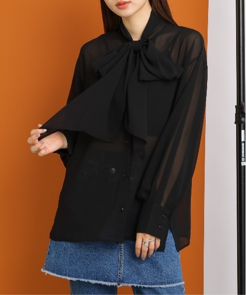 RAGEBLUE（レイジブルー）の「BIGリボン/袖ボリュームシアーボウタイブラウス（シャツ/ブラウス・レディース・ホワイト/ブラック・FREE）」の7枚目の写真