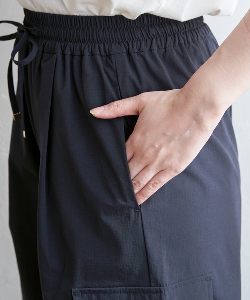 ikka（イッカ）の「リップストップカーゴパンツ（カーゴパンツ・レディース・オリーブ/ネイビー・L/M/S）」の15枚目の写真