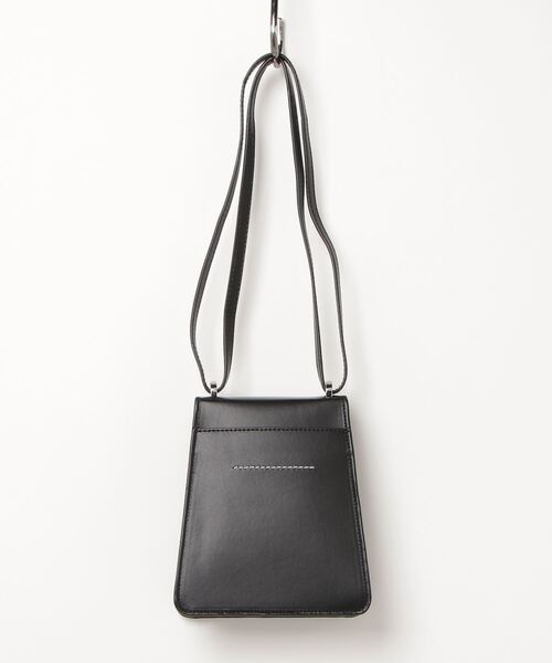 MM6 Maison Margiela（ｴﾑｴﾑｼｯｸｽ ﾒｿﾞﾝ ﾏﾙｼﾞｪﾗ）の「NUMBERS VERTICAL MINI BAG（ショルダーバッグ・レディース・ブラック・ONE SIZE）」の2枚目の写真