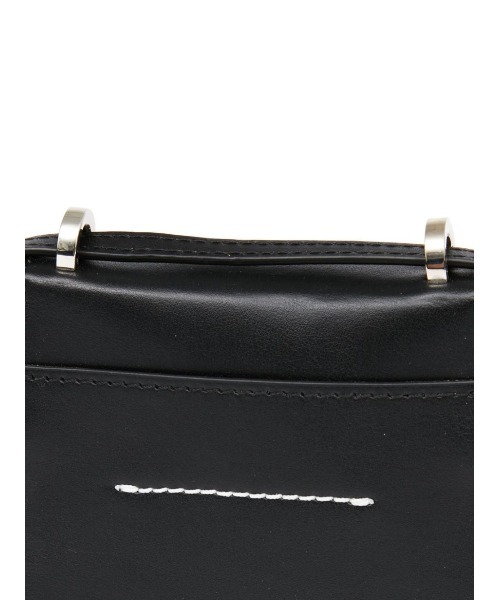 MM6 Maison Margiela（ｴﾑｴﾑｼｯｸｽ ﾒｿﾞﾝ ﾏﾙｼﾞｪﾗ）の「NUMBERS VERTICAL MINI BAG（ショルダーバッグ・レディース・ブラック・ONE SIZE）」の6枚目の写真