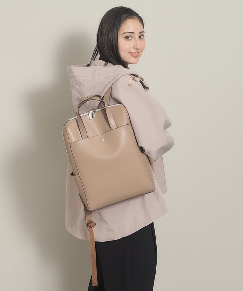 ITS'DEMO（イッツデモ）の「◆【13インチまでのPC収納／多ポケ／ポケ6／通勤・通学に】かるいカバン　リュック（バックパック/リュック・レディース・パープル/ライトグレー/ブラック/ナチュラル・00）」の22枚目の写真