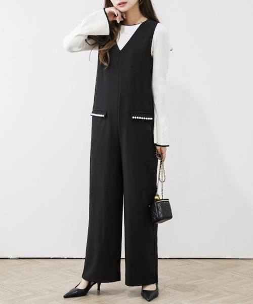 AMELY(エミリー)の「パールポケットサロペット(サロペット/オーバーオール・レディース・ブラック/ベージュ系/ミント/グレイッシュベージュ・L/M)」の1枚目の写真