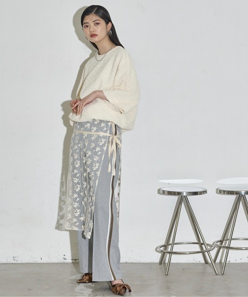 THE YOn(ザヨン)の「フラッフィーリップルハーフスリーブオーバートップス(Tシャツ/カットソー・レディース・アイボリー/ブラック/サックスブルー/ベージュ・FREE)」の11枚目の写真