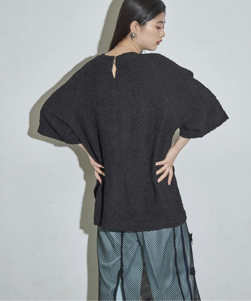 THE YOn(ザヨン)の「フラッフィーリップルハーフスリーブオーバートップス(Tシャツ/カットソー・レディース・アイボリー/ブラック/サックスブルー/ベージュ・FREE)」の15枚目の写真