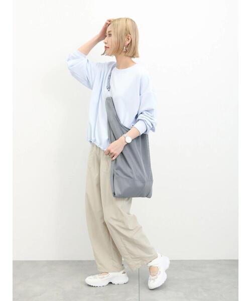 Samansa Mos2 blue（サマンサモスモスブルー）の「マルチWAYメッシュトート（ハンドバッグ・レディース・グレー/ブラック/シルバーグレー・F）」の9枚目の写真