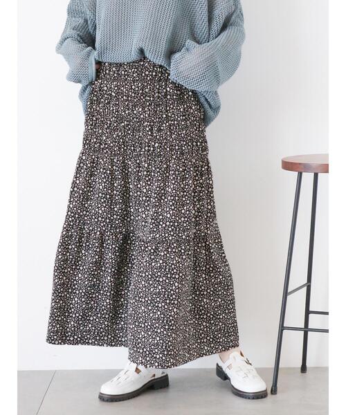 ehka sopo（エヘカソポ）の「シャーリングスカート（スカート・レディース・グリーン/ブラック/チャコールグレー・F）」の2枚目の写真