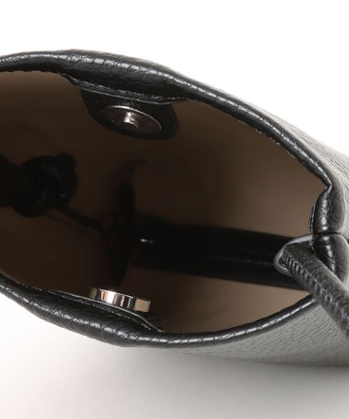 ORiental TRaffic（オリエンタルトラフィック）の「スクエアショルダーポーチ BA-228（ショルダーバッグ・レディース・オレンジ/イエロー/グリーン/ブルー/シルバー/ブラック・ﾌﾘ-）」の14枚目の写真