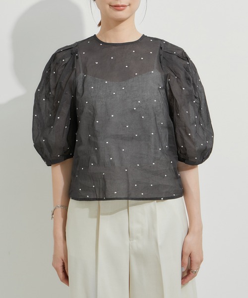 LE CERCLE par rope'（ルセルクルパーロペ）の「【セットアップ対応】ドット刺繍ブラウス（シャツ/ブラウス・レディース・ブラック/ホワイト/ブラウン・FREE）」の21枚目の写真