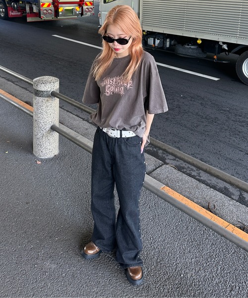 sedacle(セダクル)の「ピグメント加工ロゴプリントTシャツ(Tシャツ/カットソー・メンズ・ブラウン/ベージュ/ブラック・SMALL/MEDIUM/LARGE)」の15枚目の写真