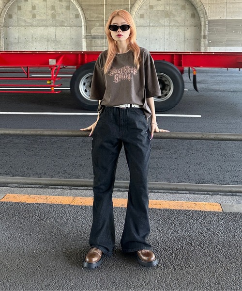 sedacle(セダクル)の「ピグメント加工ロゴプリントTシャツ(Tシャツ/カットソー・メンズ・ブラウン/ベージュ/ブラック・SMALL/MEDIUM/LARGE)」の16枚目の写真