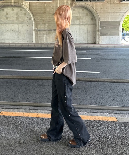 sedacle(セダクル)の「ピグメント加工ロゴプリントTシャツ(Tシャツ/カットソー・メンズ・ブラウン/ベージュ/ブラック・SMALL/MEDIUM/LARGE)」の17枚目の写真